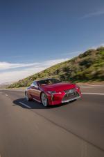 Lexus LC500h 2017 года (AU)